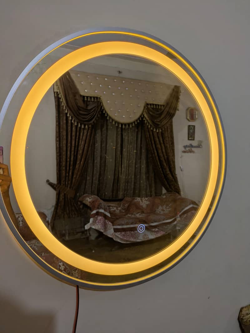 Lighting Mirror 2