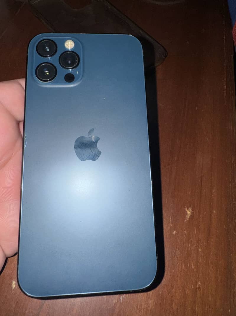 Apple iPhone 12 Pro 4