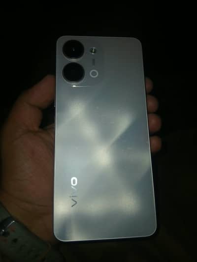Vivo Y11