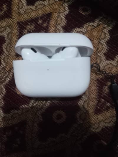 I sell use earpods pro only cap is break