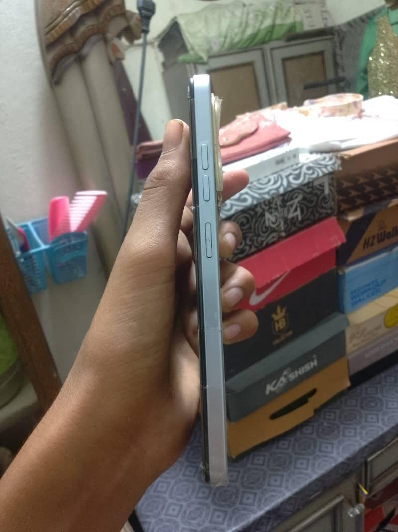 Tecno spark 20 1