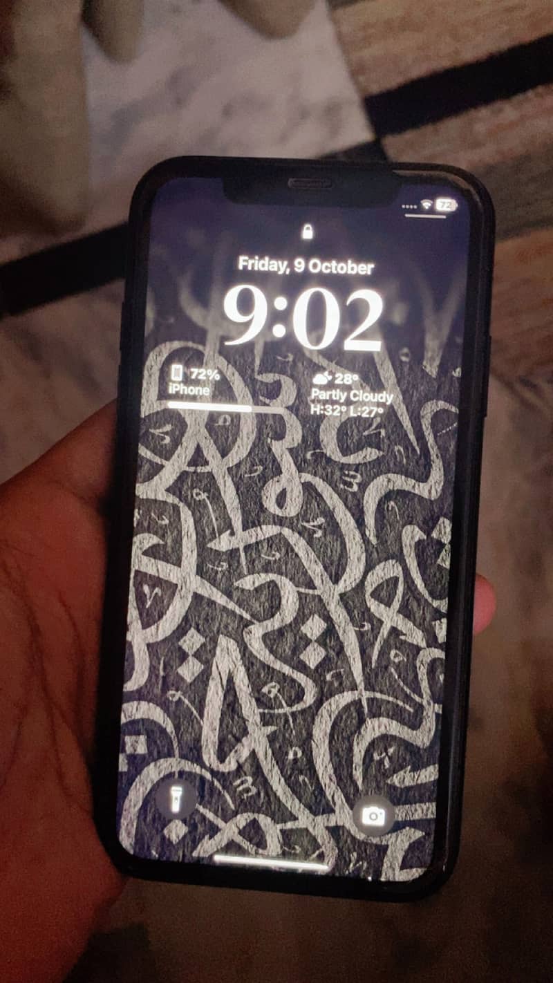 Apple iPhone XR 4