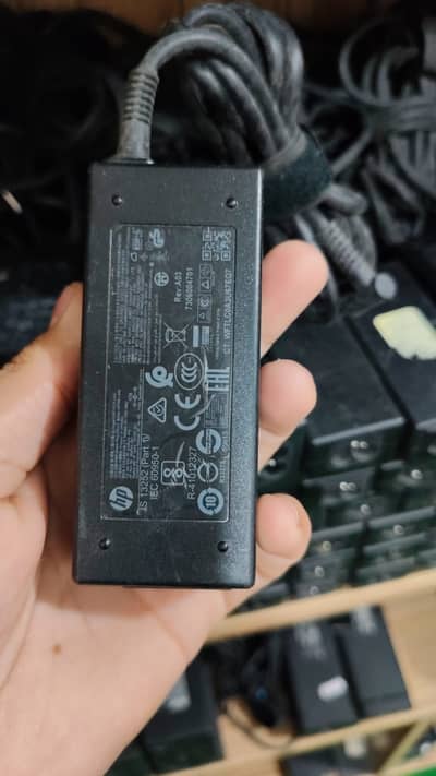 Hp Bluepin Branded Adapter 45W/65W/90W