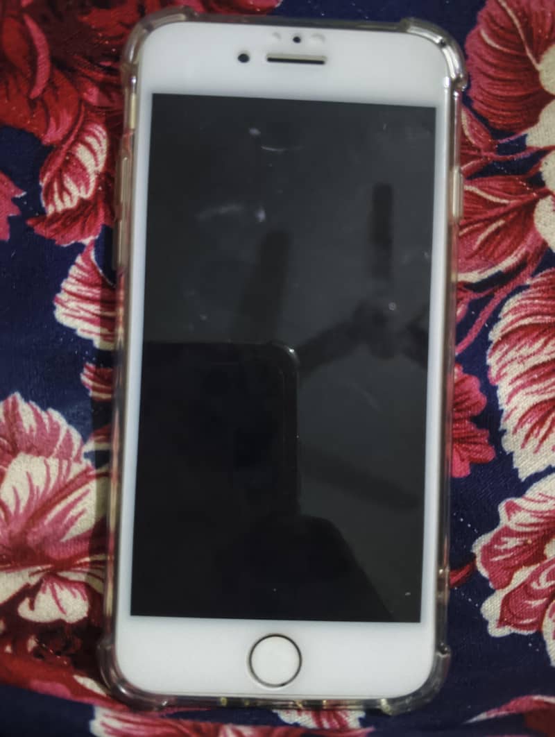 Apple iPhone 7 Plus 0