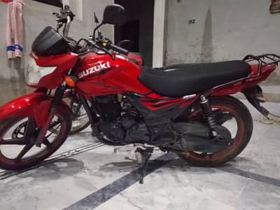 Suzuki GR 150 2022