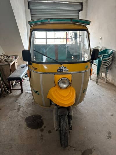 New Asia Rickshaw – Like New, Only 3900 KM Driven