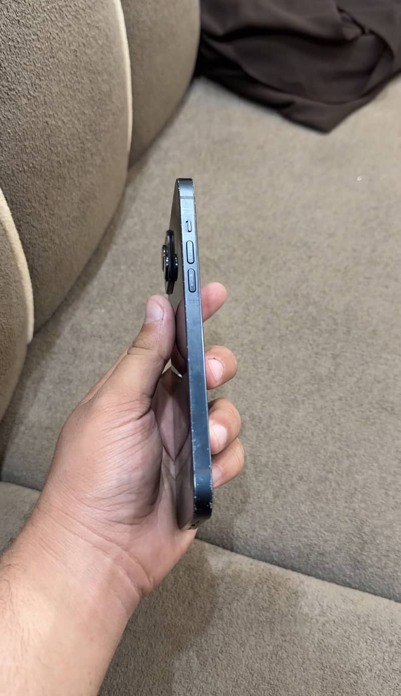 Apple iPhone 14 plus 2