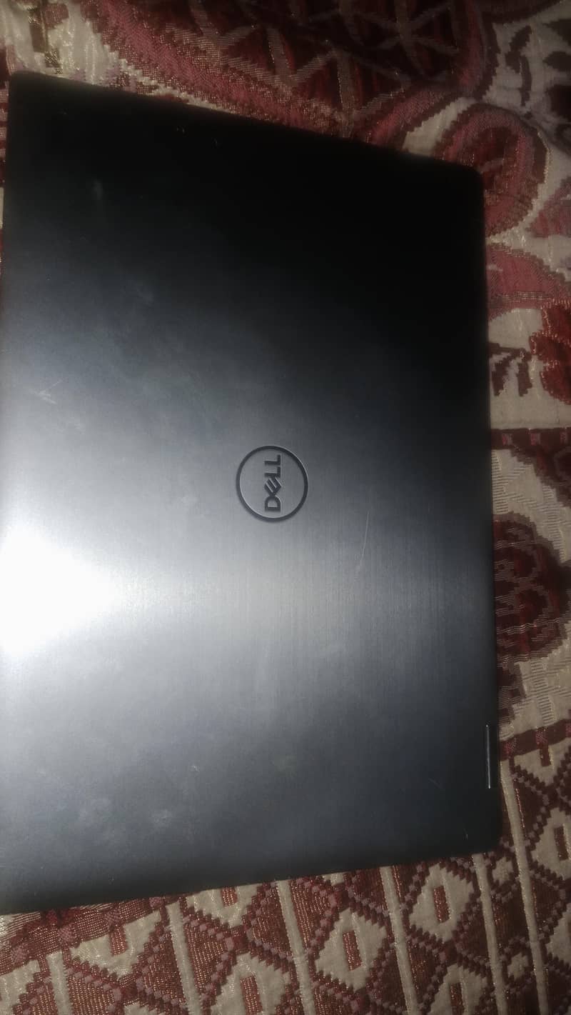 Laptop 0