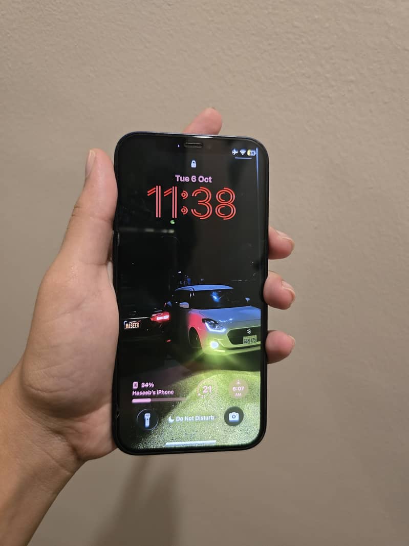 Apple iPhone 12 3