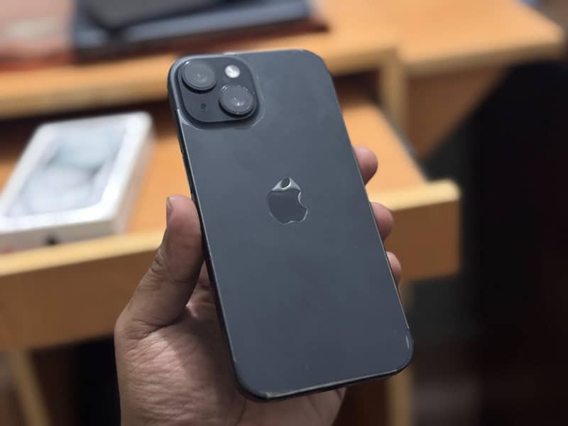 Apple iPhone 15 0