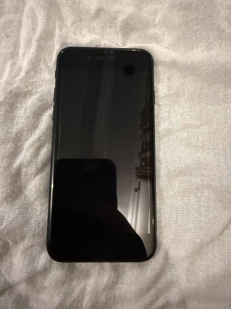 Apple iPhone SE 0