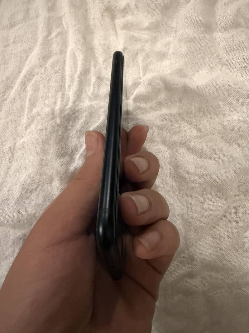 Apple iPhone SE 4