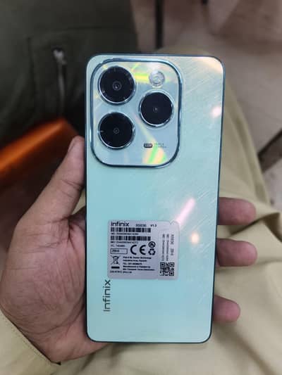 Infinix Hot 40 8/256