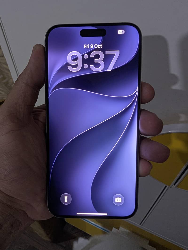 Apple iPhone 15 Pro Max 5