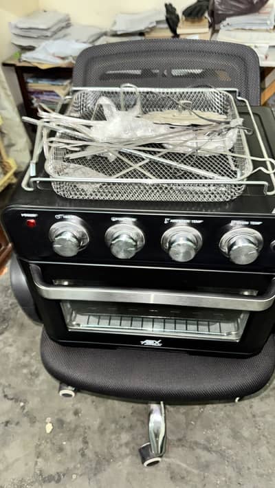 4 in 1 Anex Airfryer Brand new