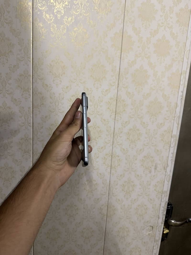 Google Pixel 8 dual sim pta 4
