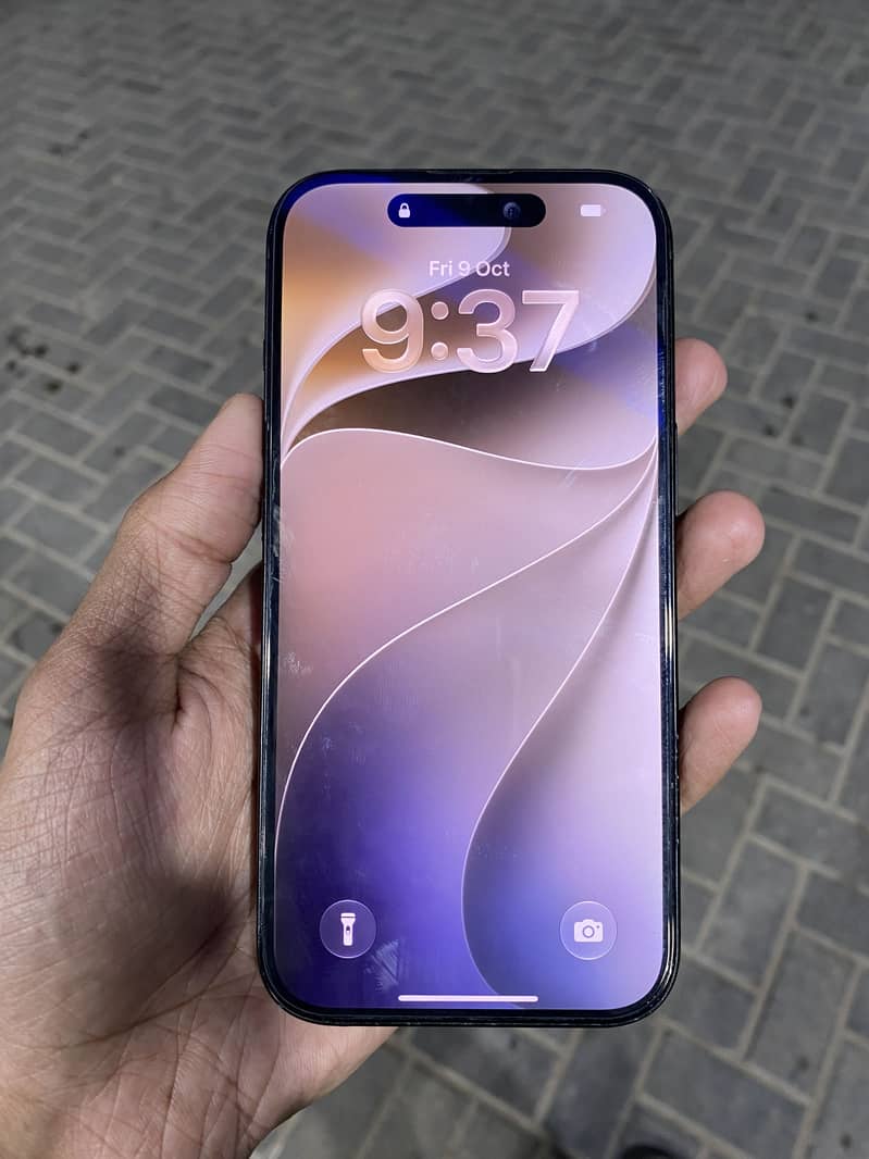Apple iPhone 15 5