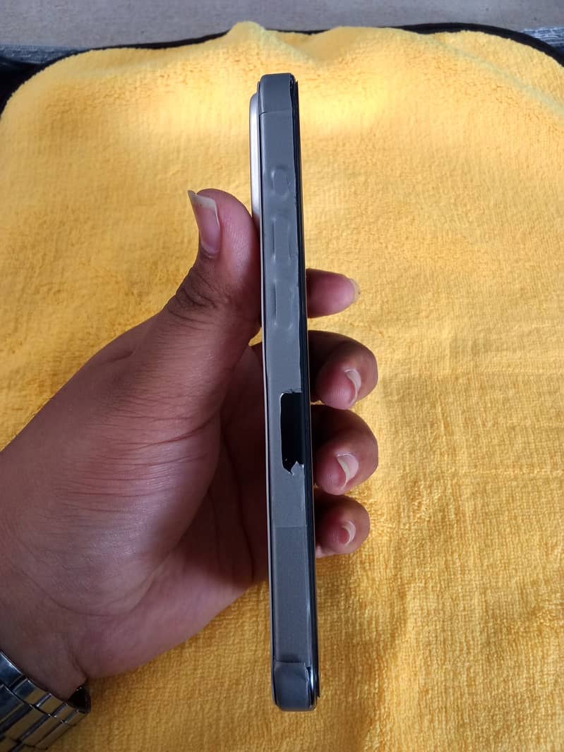 Apple iPhone 15 Pro 5