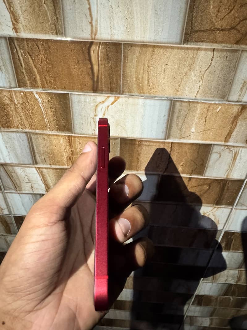 Apple iPhone 12 mini 0