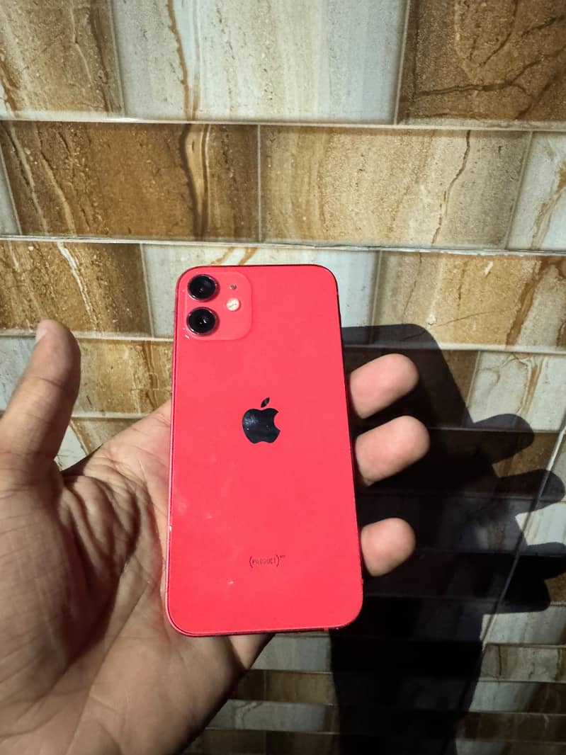 Apple iPhone 12 mini 3