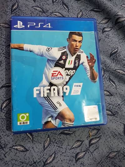 FIFA 19 PS4 DVD