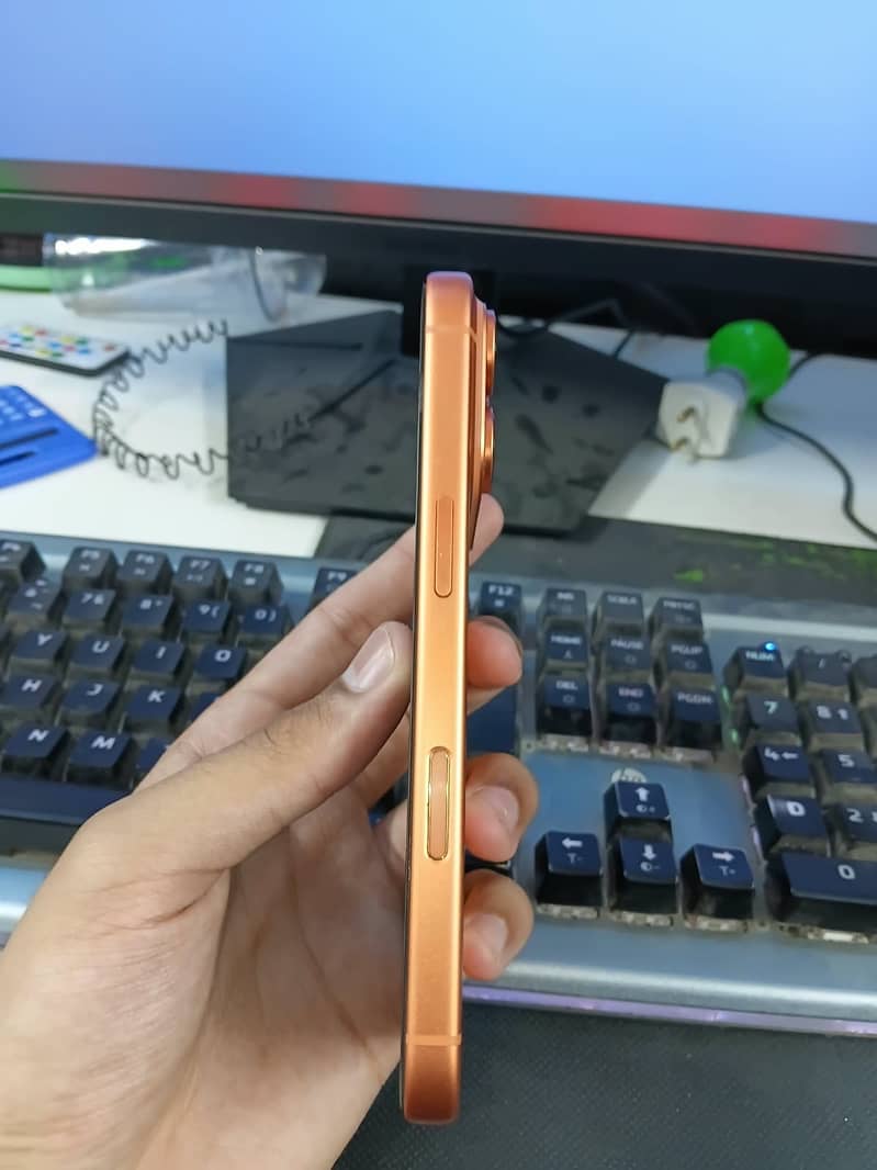 Apple iPhone 17 Pro 2