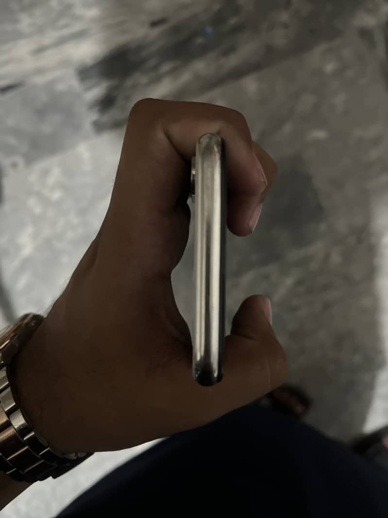 Apple iPhone X 1