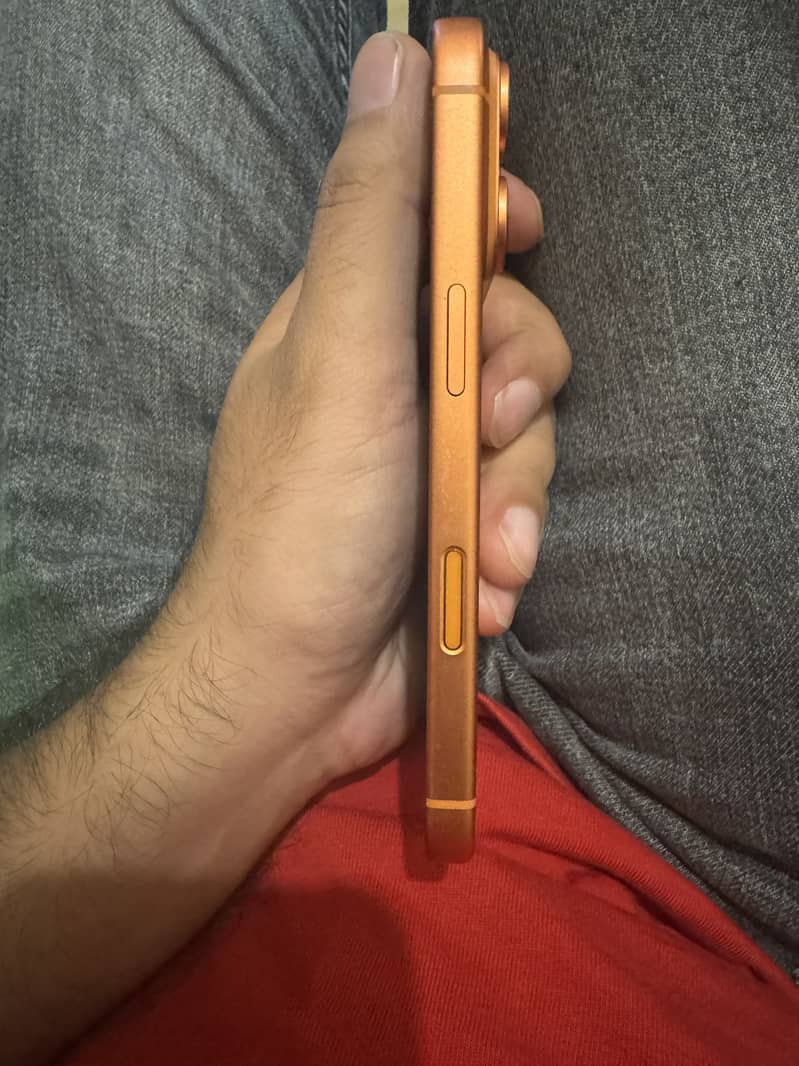 Apple iPhone 17 Pro 1