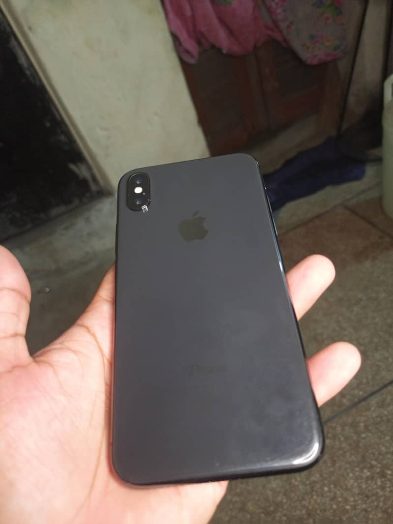 Apple iPhone X 1