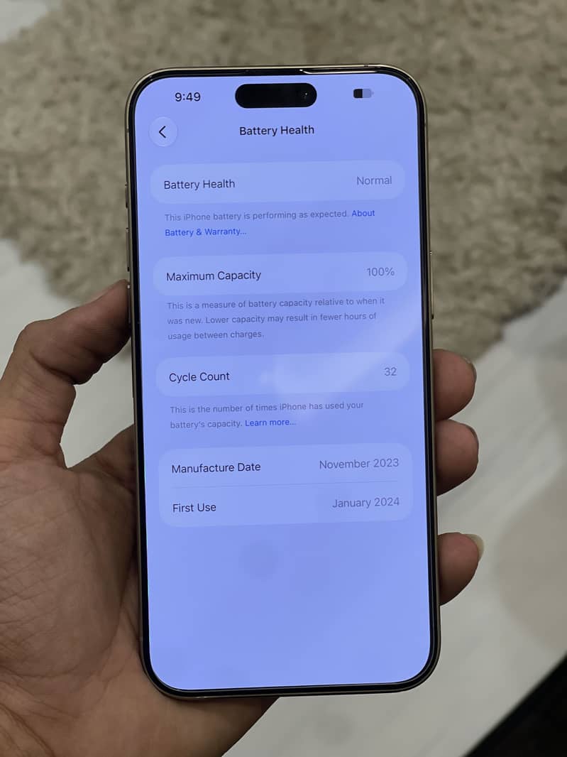 Apple iPhone 15 Pro Max 6