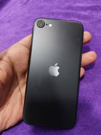 Apple iPhone SE