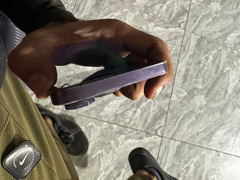 Apple iPhone 14 Pro Max 3