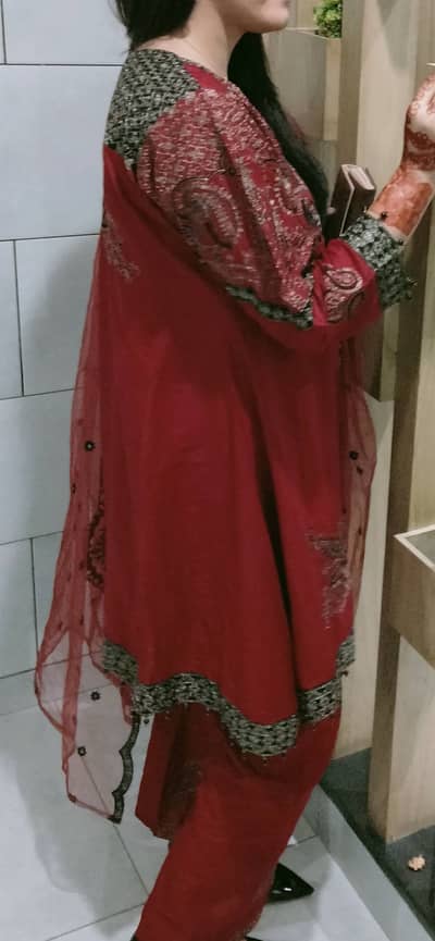 Preloved clothes in new condition
