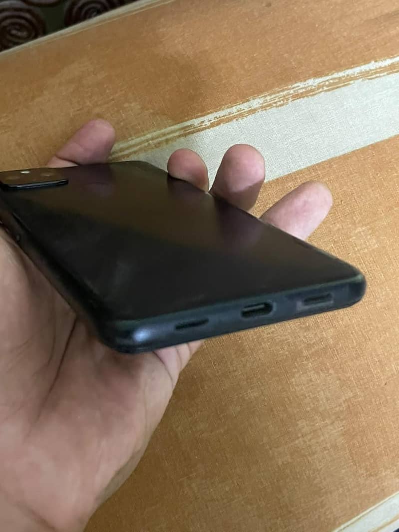 Google Pixel 4a 4