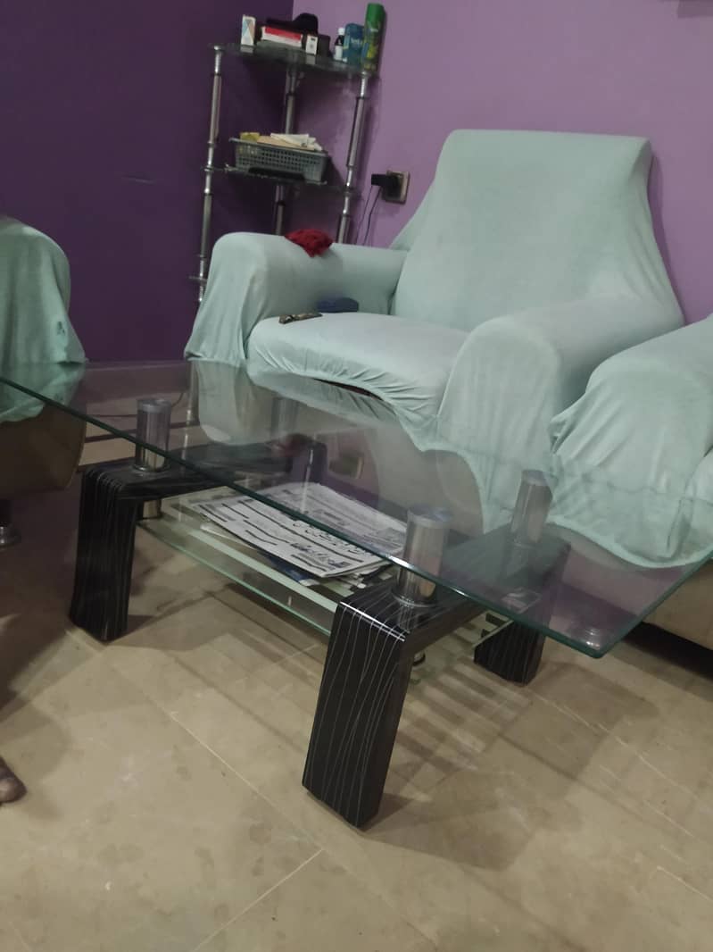 5 seater sofa set + table 10