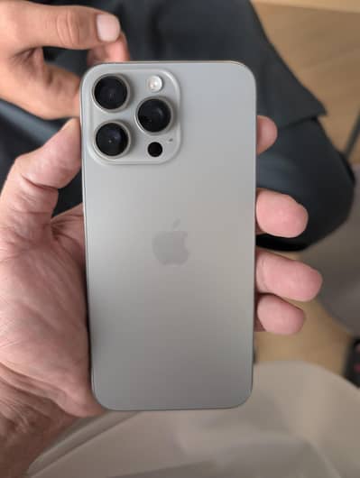 Apple iPhone 15 Pro Max