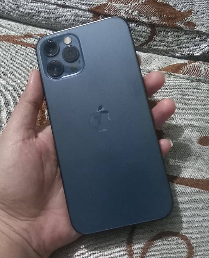 Apple iPhone 12 Pro 0