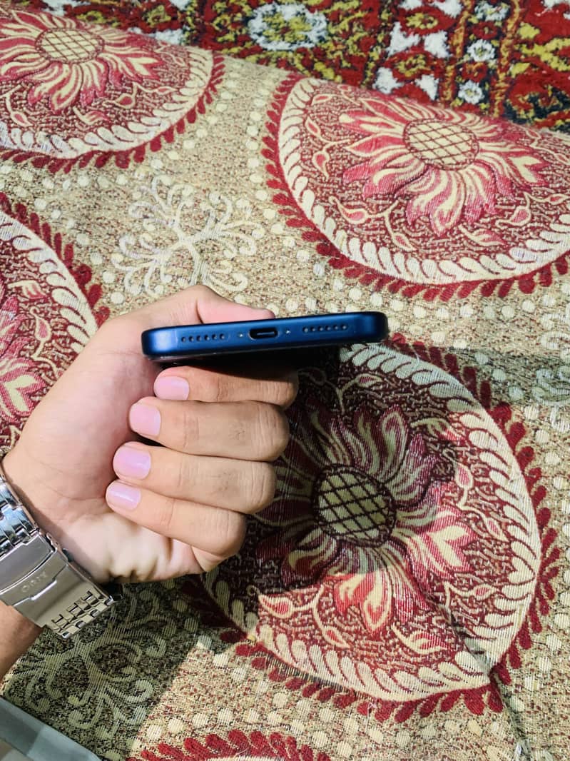 Apple iPhone 17 Pro Max 1
