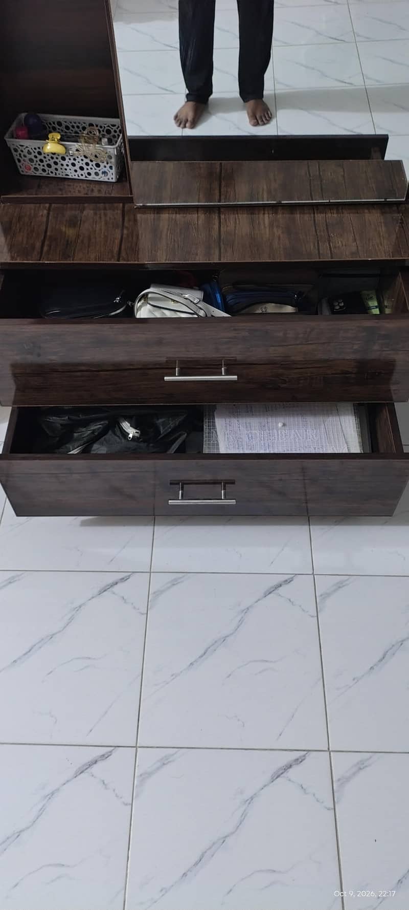 Dressing Table 1