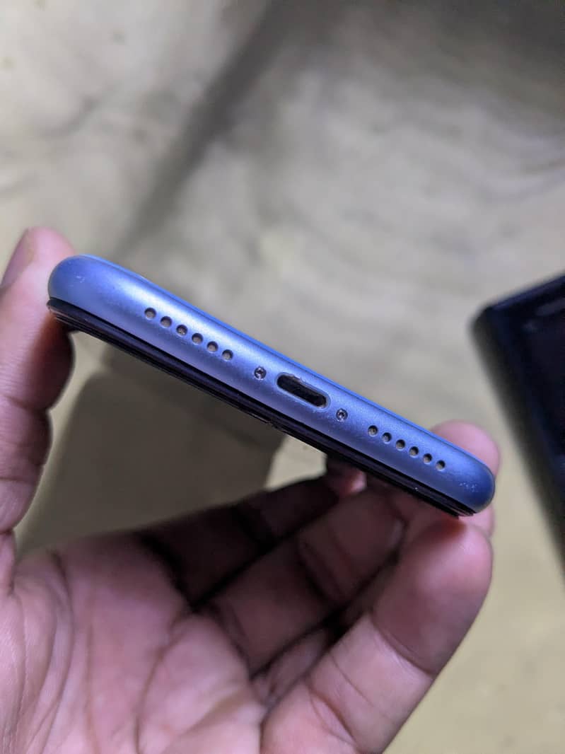 iphone XR 3