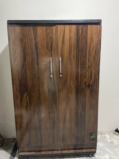 Double door cupboard almari for sale