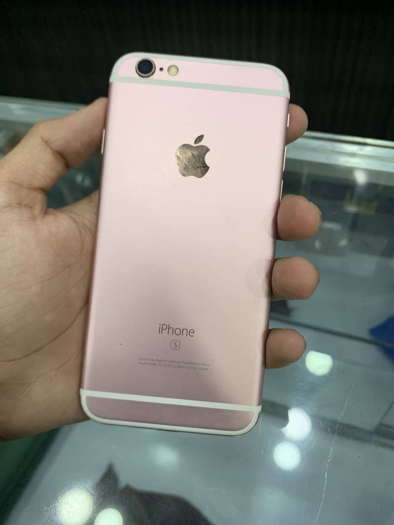 Apple iPhone 6S 3