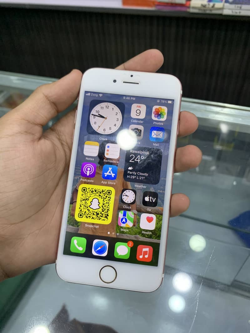 Apple iPhone 6S 4