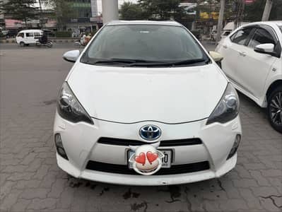 Toyota Aqua 2012