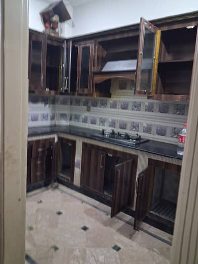 5 marla 1st floor for rent
