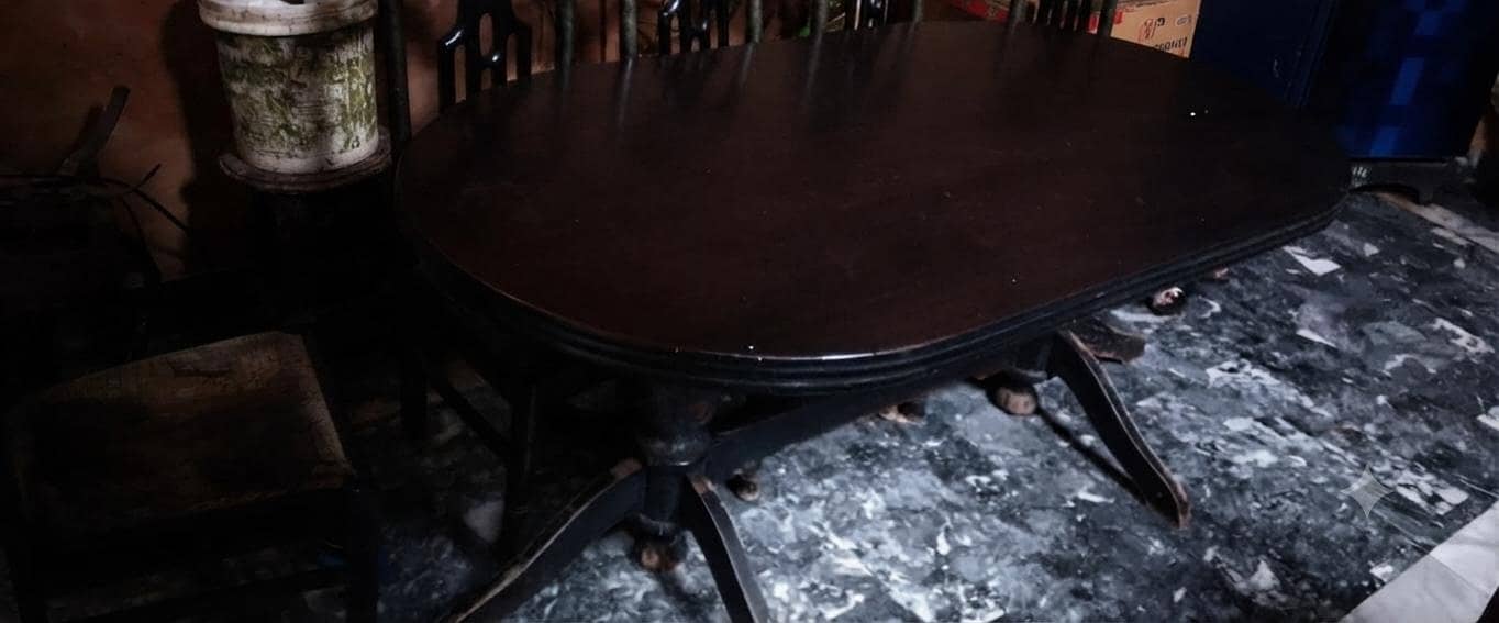 wooden daingtable 3