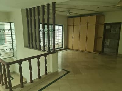 10 MARLA HOUSE FOR RENT IN WAPDA TOWN PHASE 1