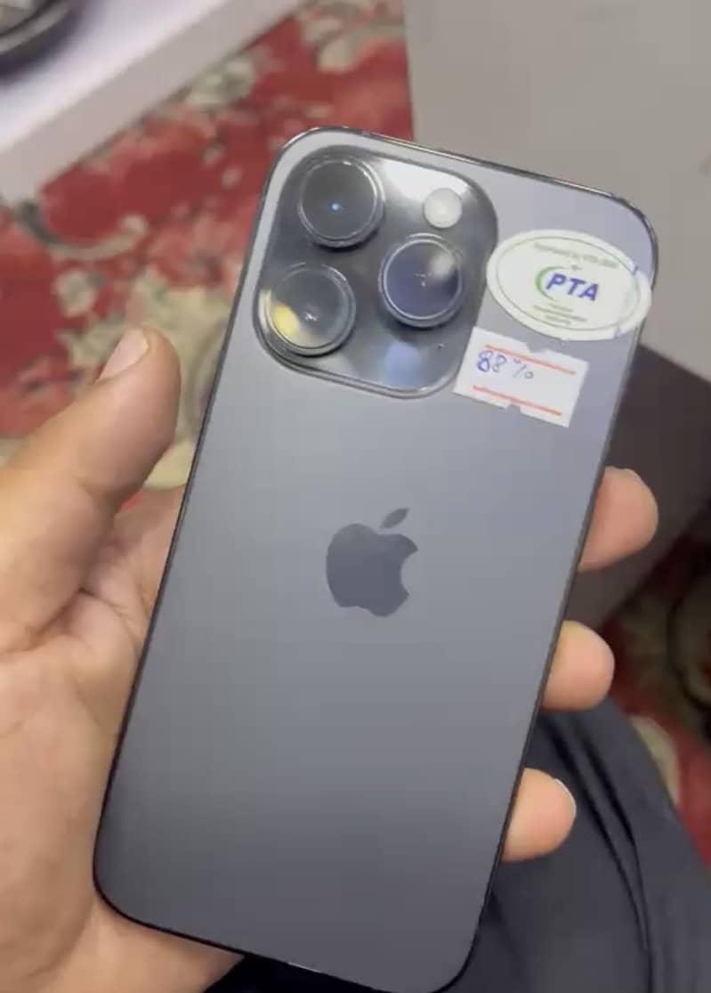 Apple iPhone 14 Pro 2