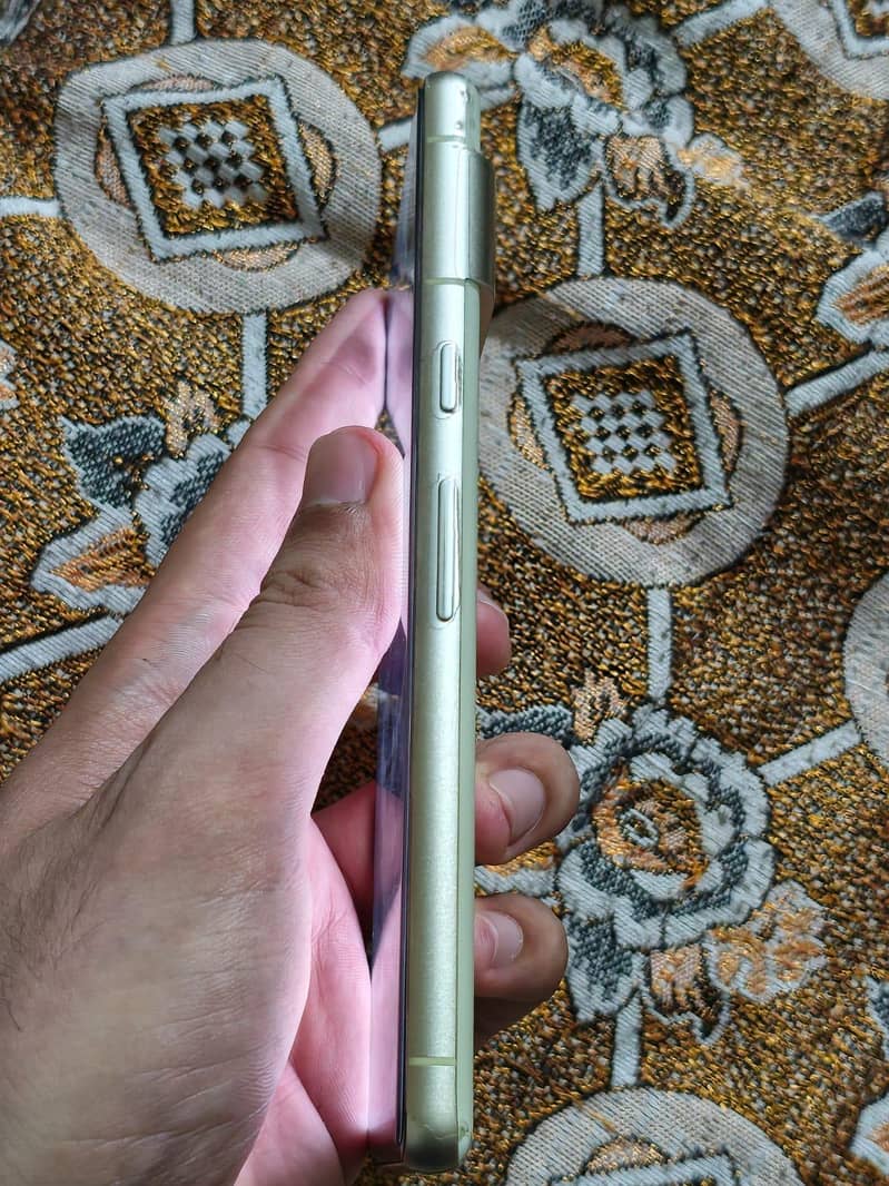 Google Pixel 7 3