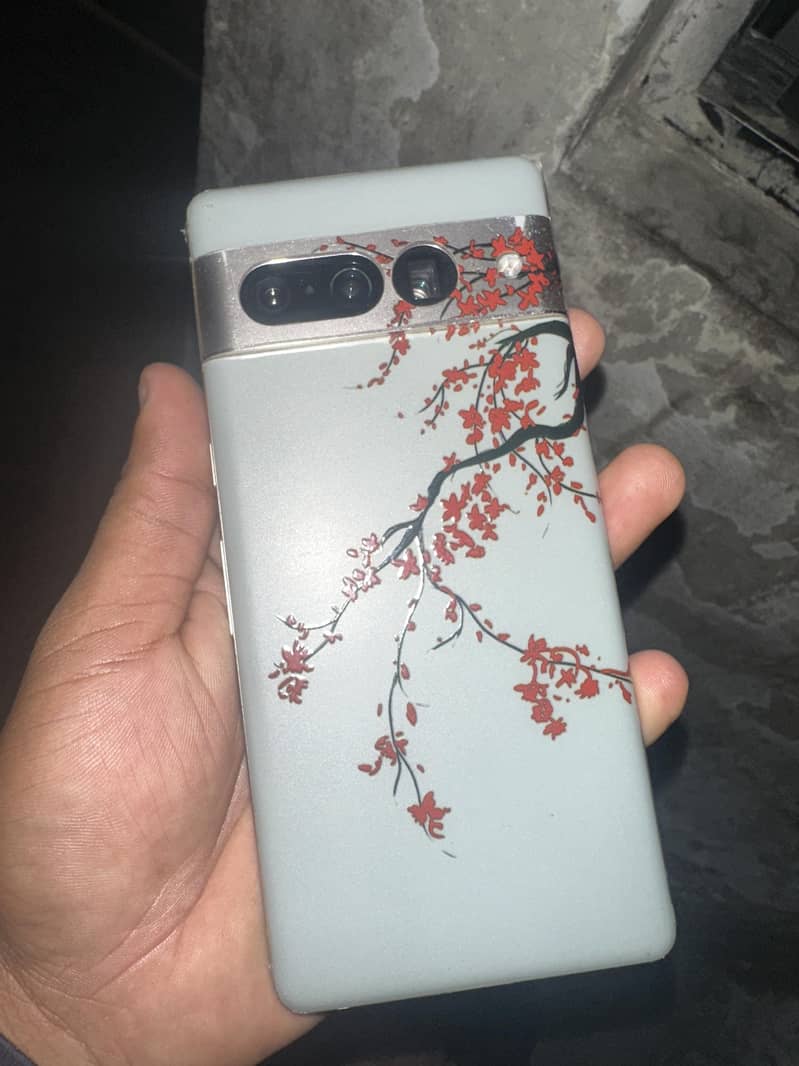 Google Pixel 7 Pro 2